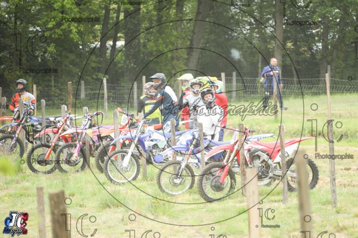 CROSS AMBERT 2023